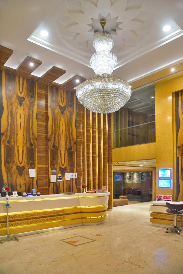 Hotel Aman Continental - 2Mins From Railway Station And 5 Mins From Metro Nuova Delhi Esterno foto