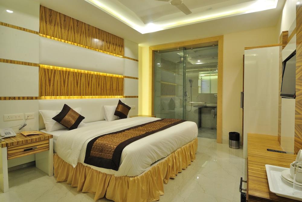 Hotel Aman Continental - 2Mins From Railway Station And 5 Mins From Metro Nuova Delhi Esterno foto