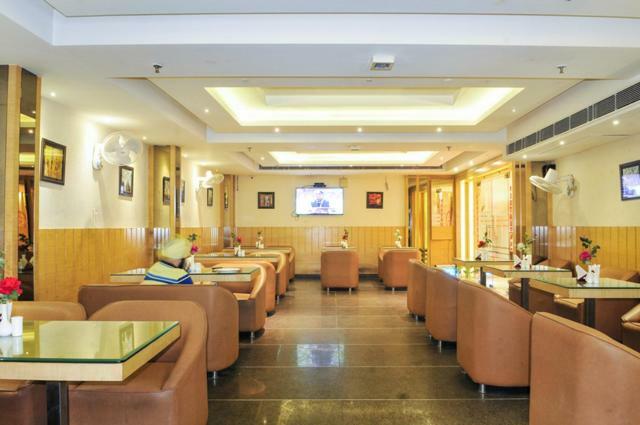 Hotel Aman Continental - 2Mins From Railway Station And 5 Mins From Metro Nuova Delhi Esterno foto