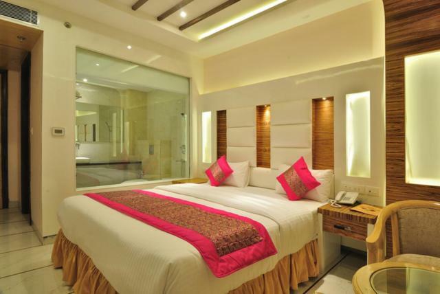 Hotel Aman Continental - 2Mins From Railway Station And 5 Mins From Metro Nuova Delhi Esterno foto